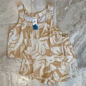 NWT ILLA ILLA Willow Open Back Set Yellow / Tan (Top M / Bottom S)